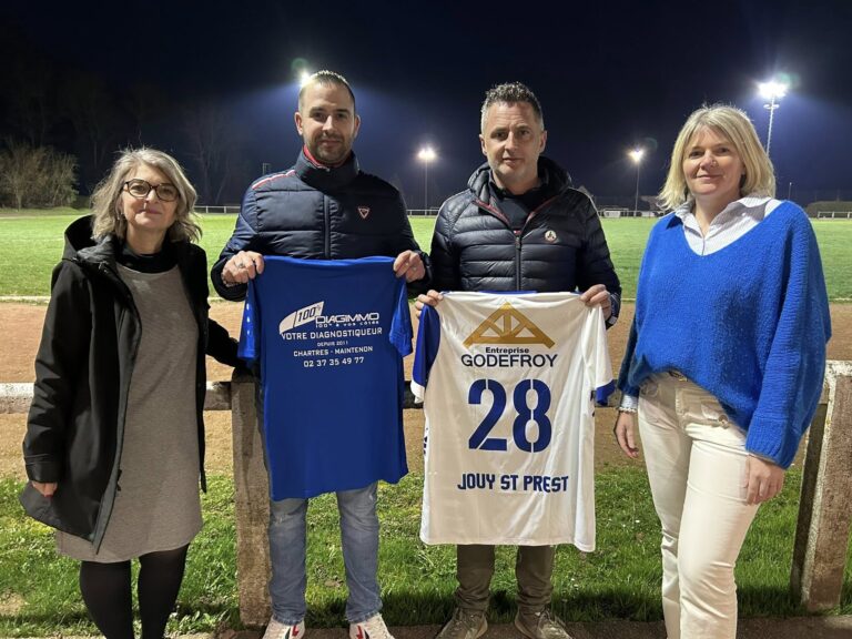 ℙ𝔸ℝ𝕋𝔼ℕ𝔸𝕀ℝ𝔼𝕊 À 𝕃’ℍ𝕆ℕℕ𝔼𝕌ℝ